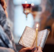 Înălțarea Sfintei Cruci. Sărbătoare cu cruce roșie la data de 14 septembrie 2025: Toți creștinii trebuie să știe! Planta care trebuie pusă azi la uscat pentru a aduce sănătate și belșug